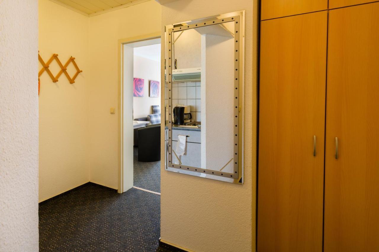 Pension & Ferienwohnungen Toepferstueb'L Saalfeld Saale Exterior photo